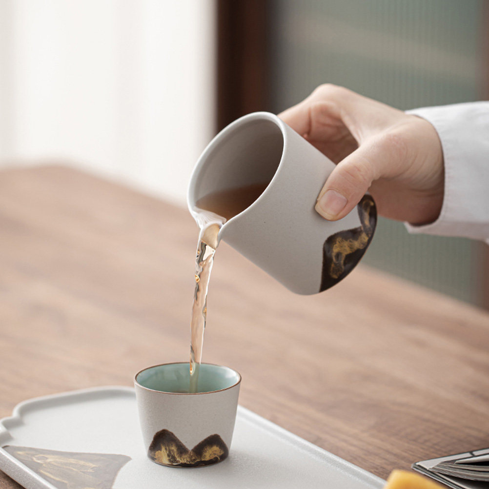 1Pcs Tea Pitcher Stylish Desig - Pour Spout Pitcher recensione e prezzo