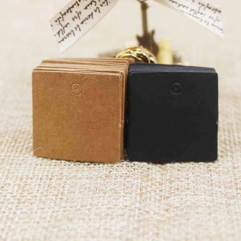 100pcs 2.5*2.5cm Small Size sq - Kraft Hang Tag recensione e prezzo