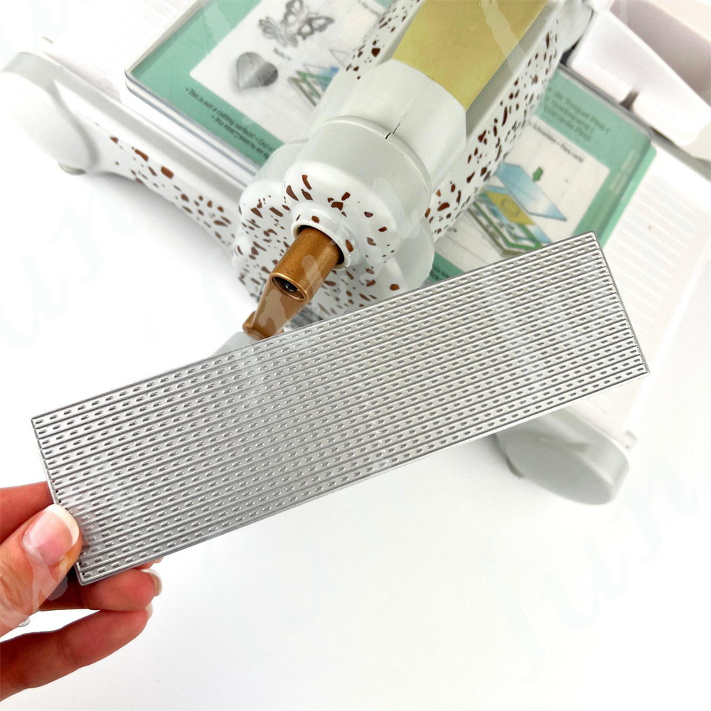 Die Cuts for Card Making Stitc - Candle Sachet recensione e prezzo
