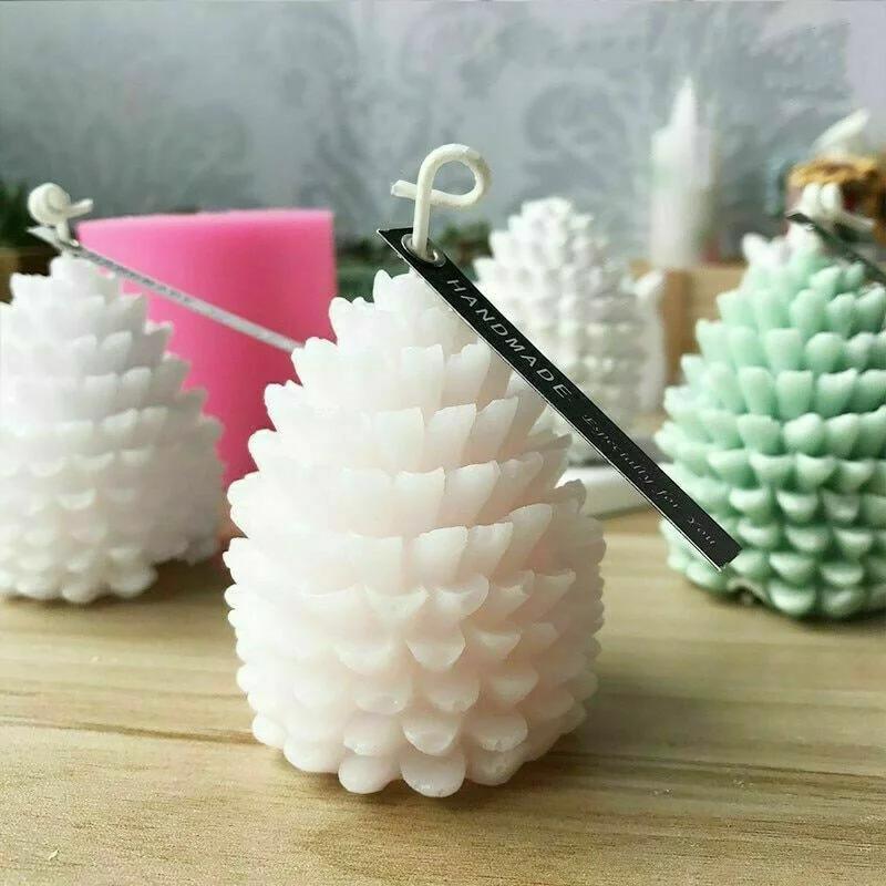 Classic Design Pine Cones Mold - Candle Supplies For Sale recensione e prezzo